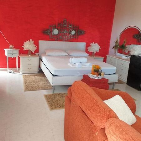 Roulas Cozy Apartments 아르테미다 외부 사진