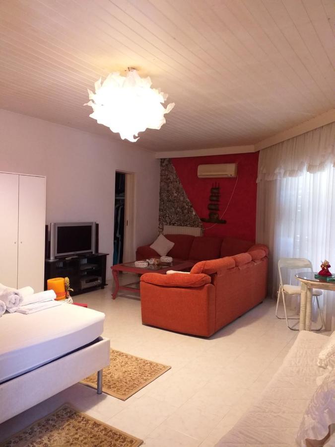 Roulas Cozy Apartments 아르테미다 외부 사진