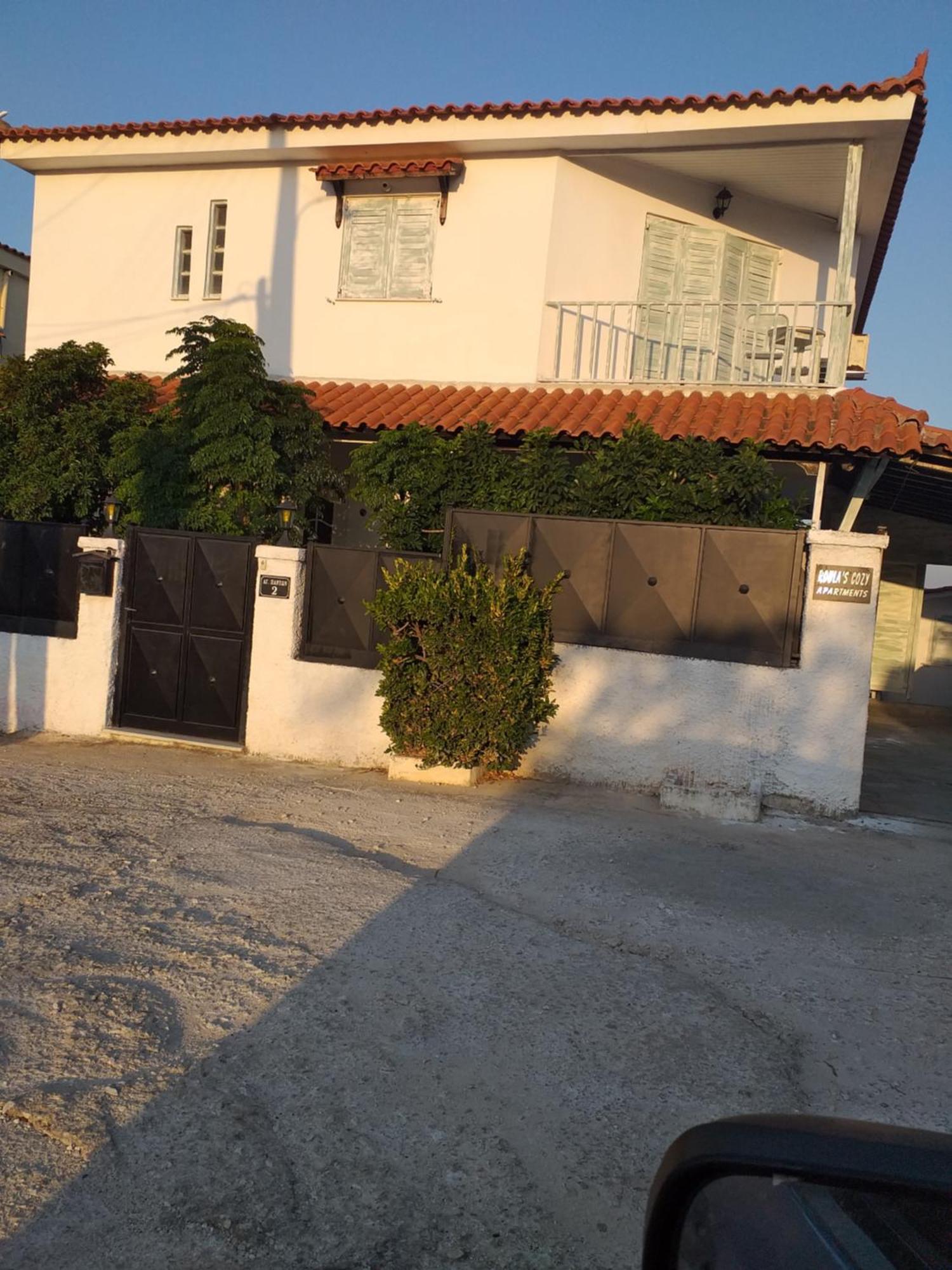 Roulas Cozy Apartments 아르테미다 객실 사진