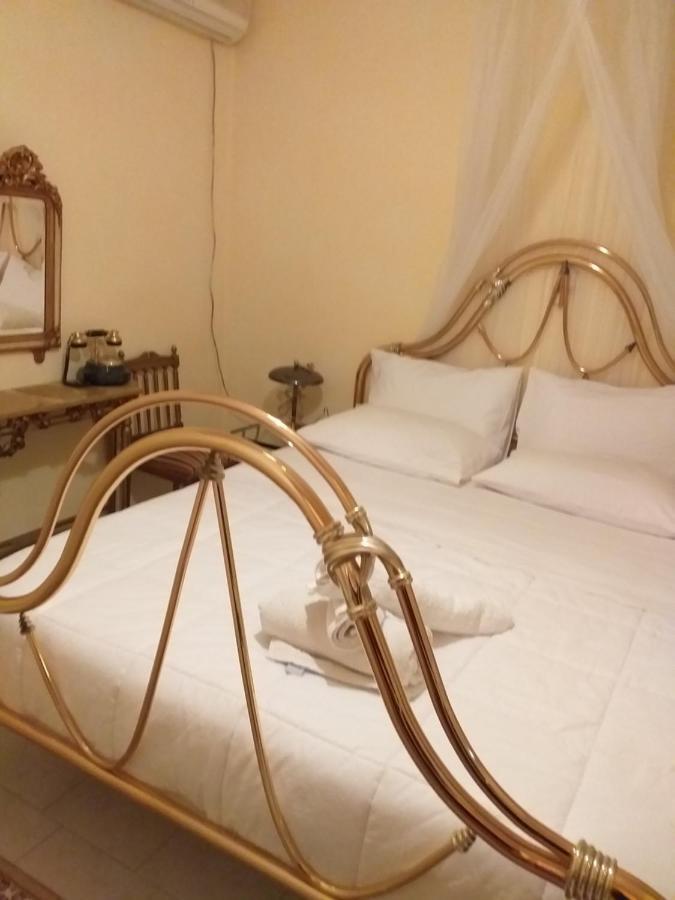 Roulas Cozy Apartments 아르테미다 객실 사진